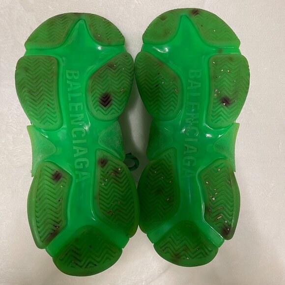 Balenciaga Neon Green Mesh and Leather Triple S Sneakers Size: EU 38-US 8 - Picture 14 of 16